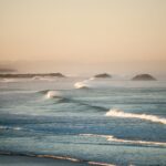 waver waves during daytime